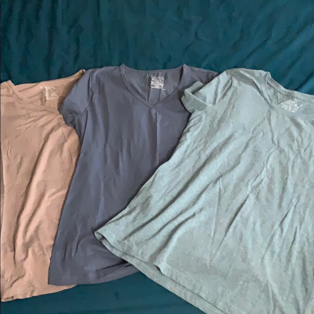 TShirt 3 available 5$ each